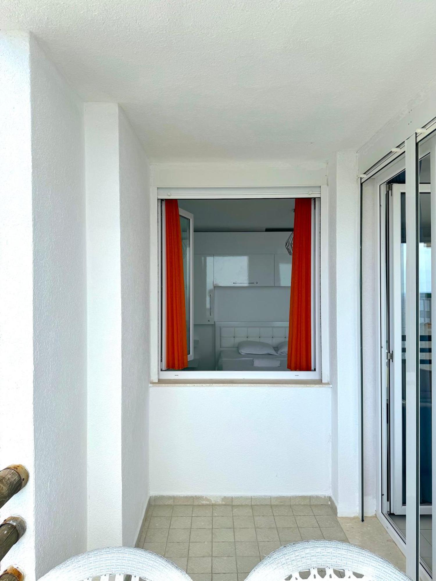 Picco Luxury Apartment, Bougainville Bay Apartment